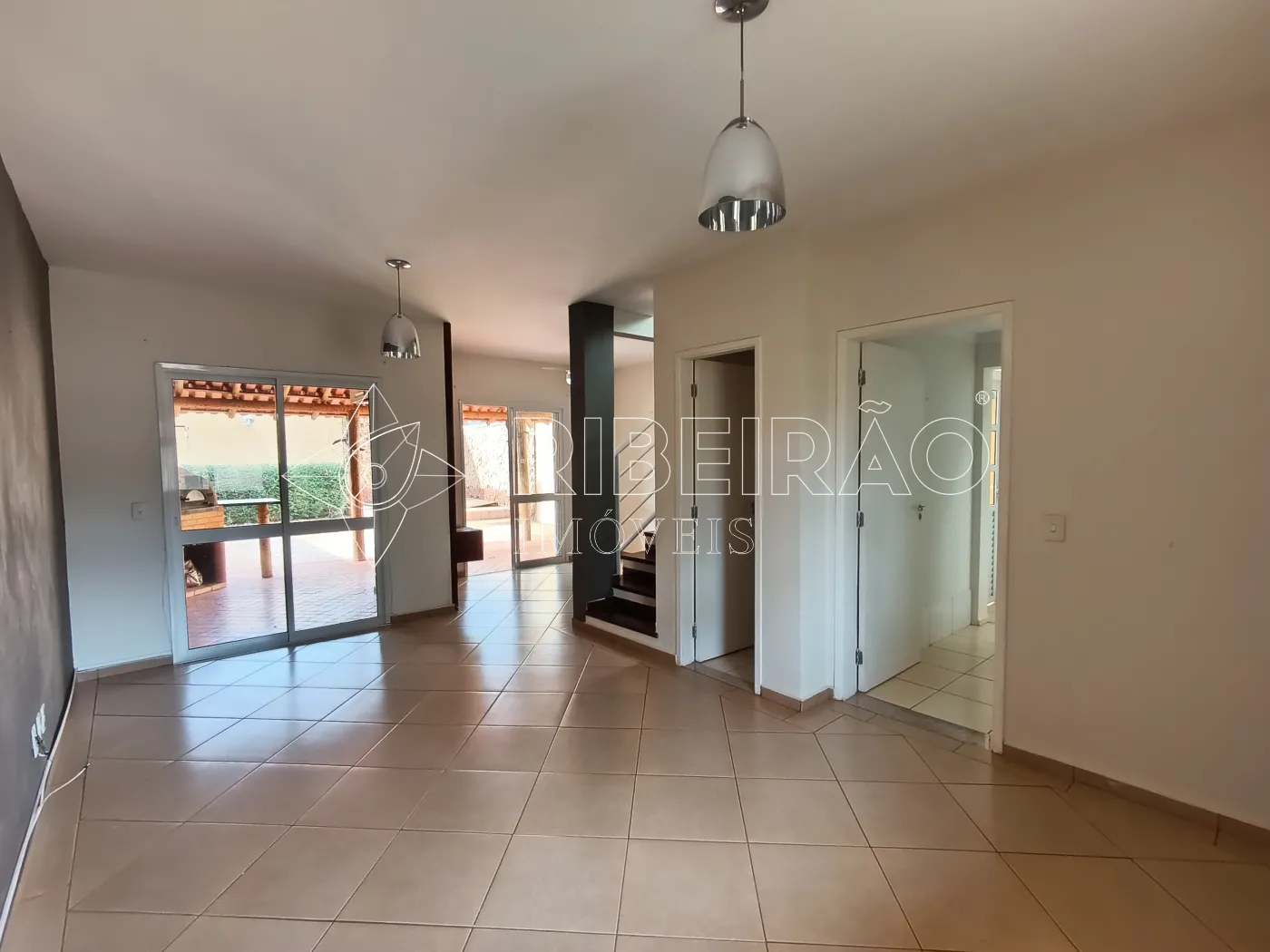 Alugar Casa / Condom&iacute;nio em Ribeir&atilde;o Preto R$ 3.500,00 - Foto 4