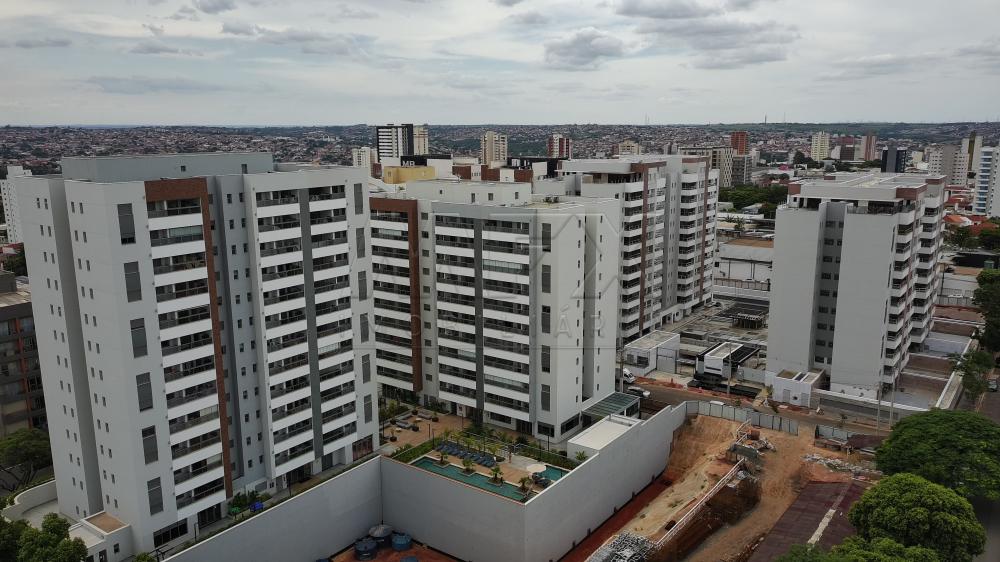 Alugar Apartamento / Padr&atilde;o em Bauru R$ 4.600,00 - Foto 11