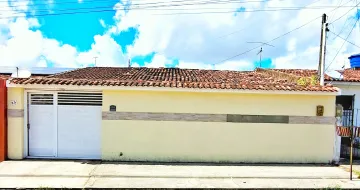 Casa com 3 quartos  venda na Cidade Universitria