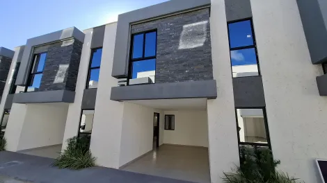 Casa com Mveis Planejados - 3 Quartos - 103m - Barra Nova