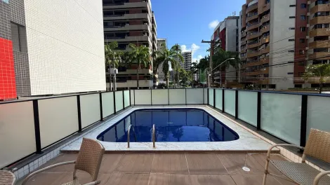 Apartamento 2 Quartos em Andar Alto no Edf Golden Place na Ponta Verde