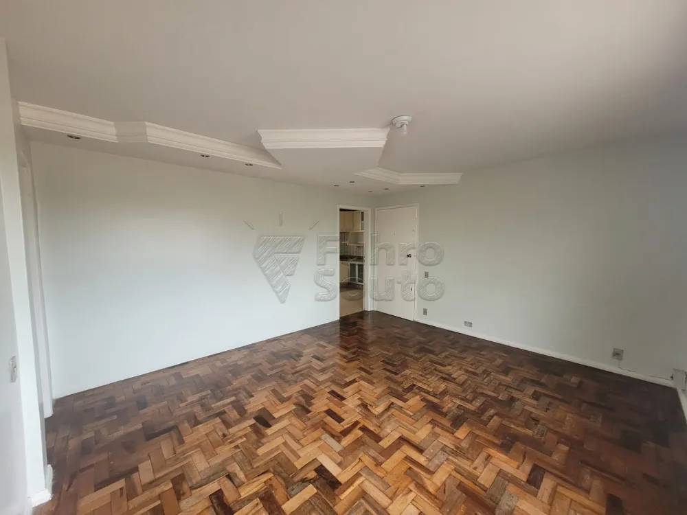 Alugar Apartamento / Padr&atilde;o em Pelotas R$ 1.500,00 - Foto 2