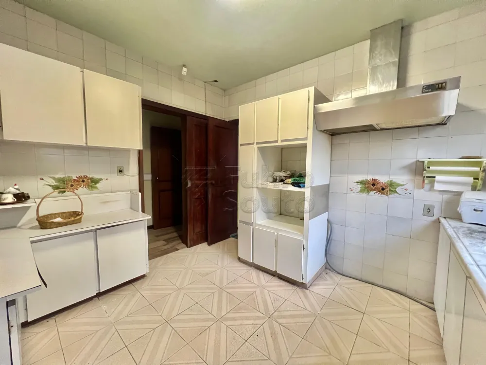 Comprar Casa / Padr&atilde;o em Pelotas R$ 1.900.000,00 - Foto 4