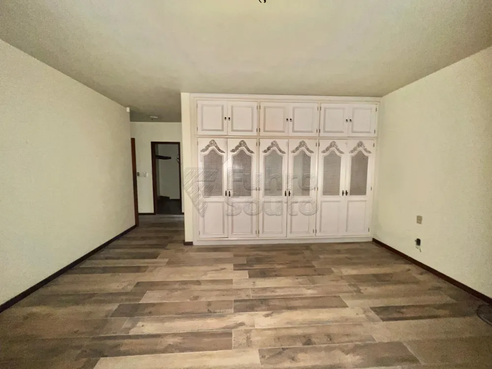 Comprar Casa / Padr&atilde;o em Pelotas R$ 1.900.000,00 - Foto 6
