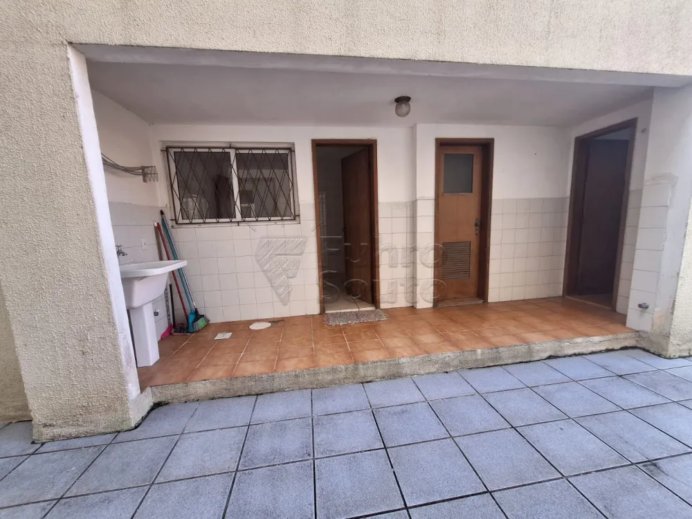 Alugar Apartamento / Padr&atilde;o em Pelotas R$ 600,00 - Foto 9