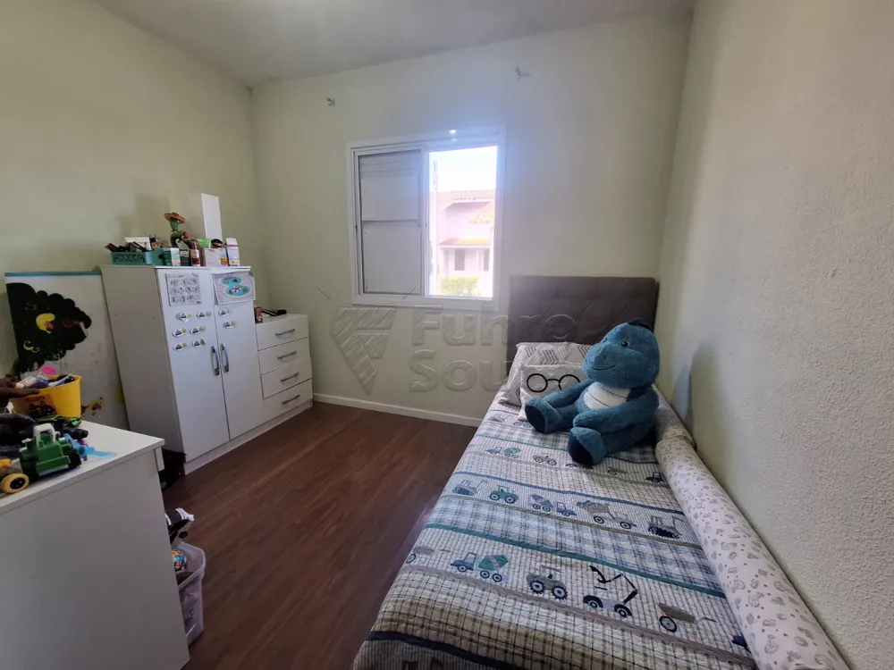 Alugar Casa / Condom&iacute;nio em Pelotas R$ 1.100,00 - Foto 5