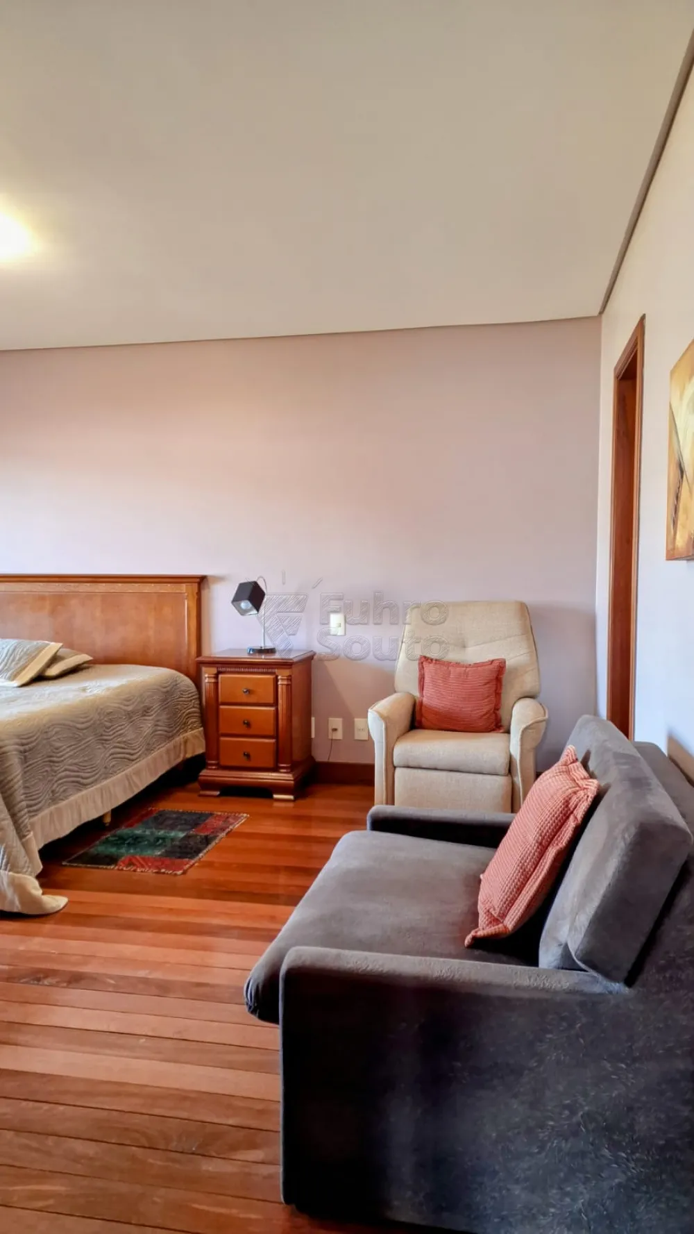 Comprar Casa / Padr&atilde;o em Pelotas R$ 1.650.000,00 - Foto 11