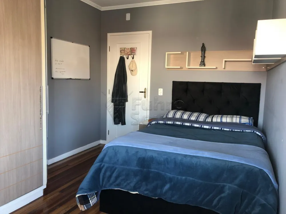 Comprar Casa / Padr&atilde;o em Pelotas R$ 980.000,00 - Foto 7