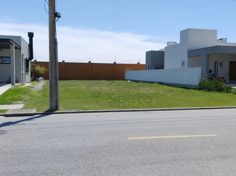 Comprar Terreno / Condom&iacute;nio em Pelotas R$ 295.000,00 - Foto 1