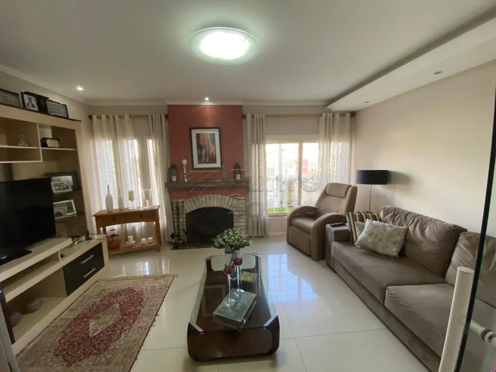 Comprar Casa / Padr&atilde;o em Pelotas R$ 692.000,00 - Foto 1