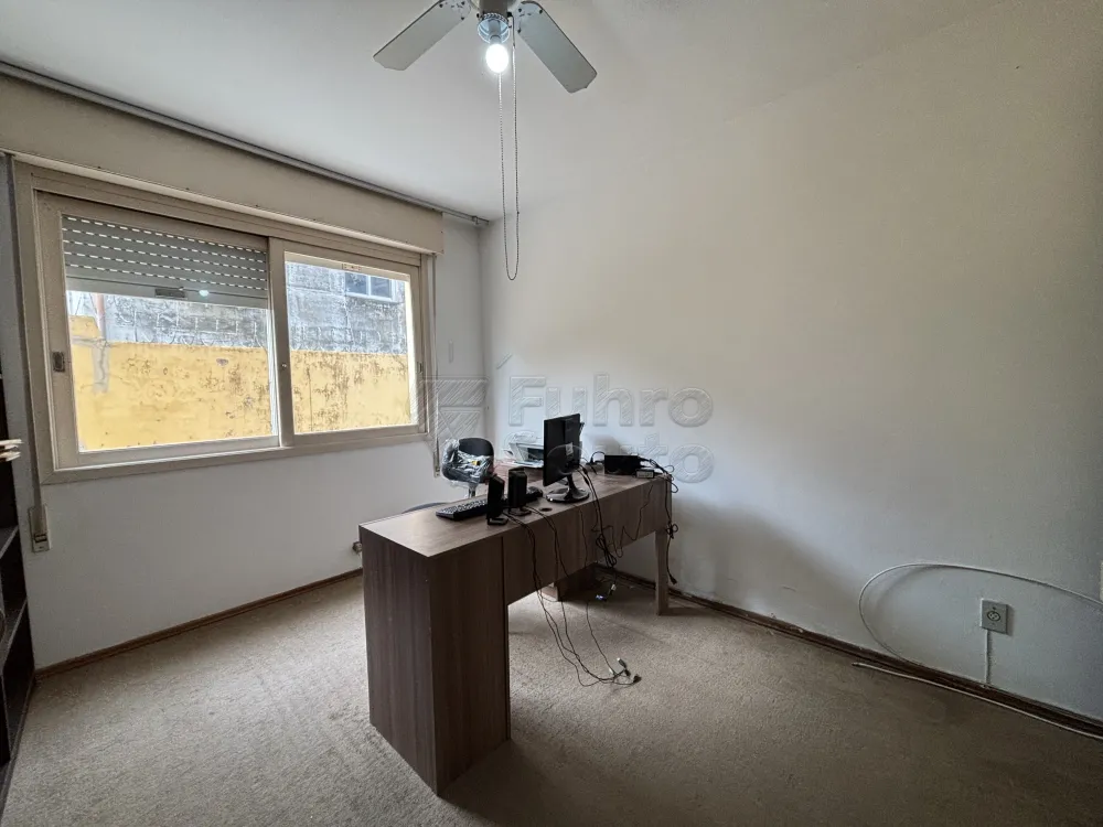 Comprar Apartamento / Padr&atilde;o em Pelotas R$ 400.000,00 - Foto 6