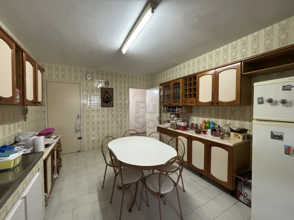 Comprar Apartamento / Padr&atilde;o em Pelotas R$ 400.000,00 - Foto 3