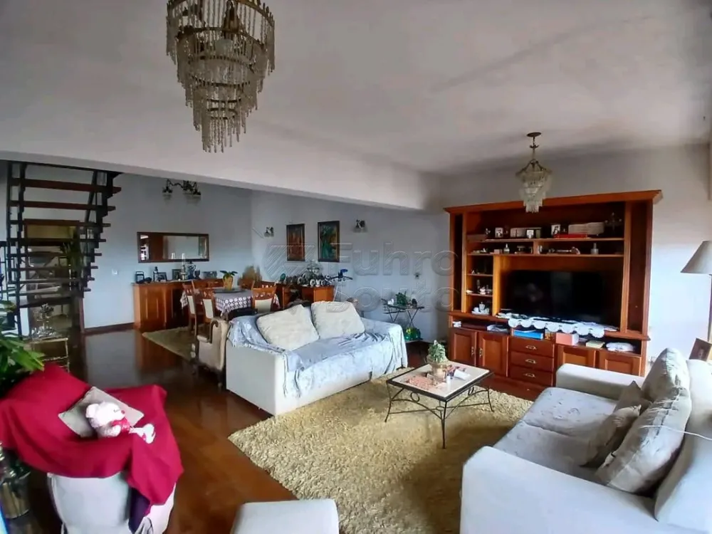 Comprar Apartamento / Padr&atilde;o em Pelotas R$ 849.000,00 - Foto 1