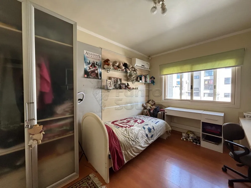 Comprar Casa / Condom&iacute;nio em Pelotas R$ 1.690.000,00 - Foto 4