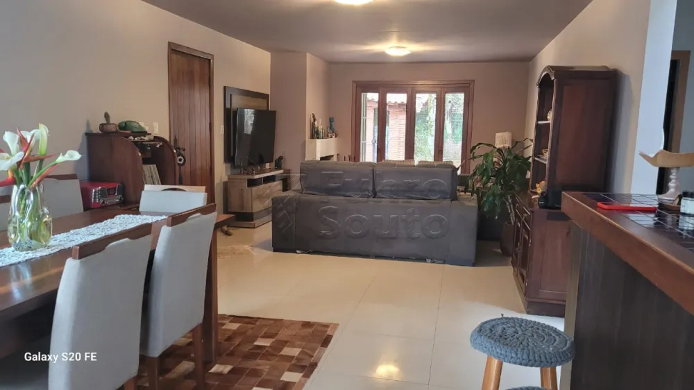 Comprar Casa / Padr&atilde;o em Pelotas R$ 1.729.000,00 - Foto 2