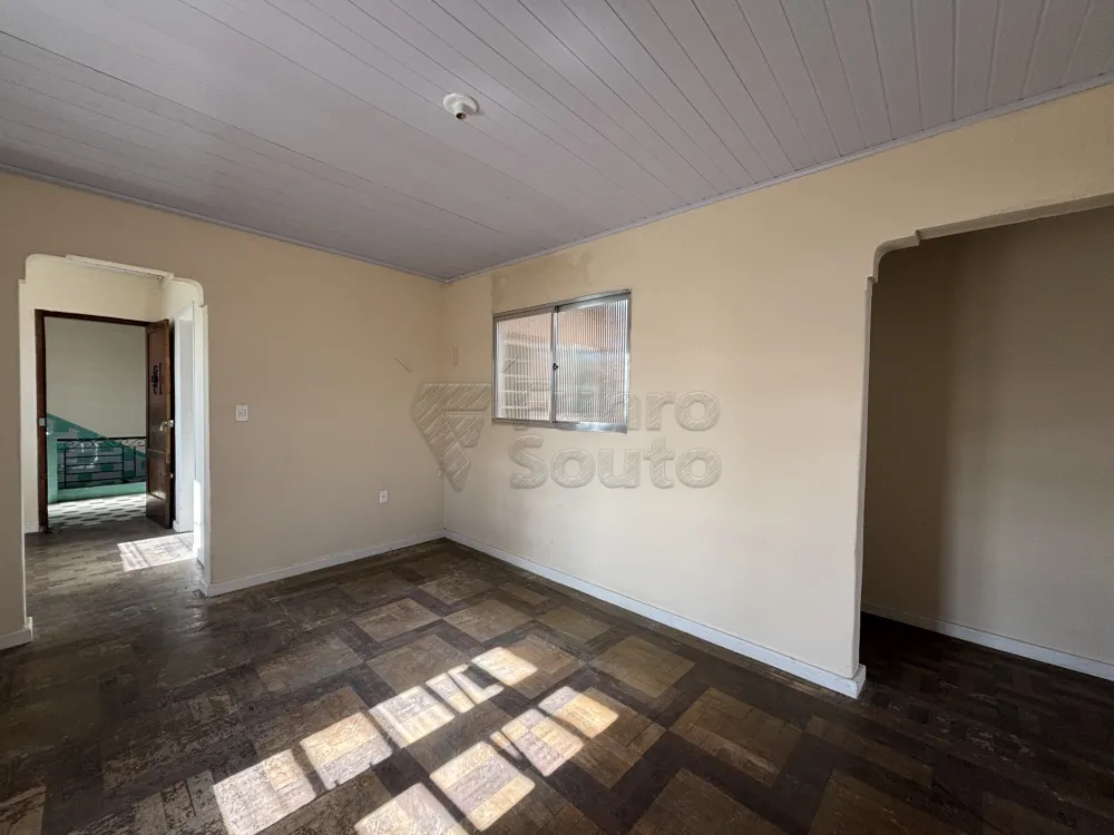 Comprar Apartamento / Fora de Condom&iacute;nio em Pelotas R$ 200.000,00 - Foto 1