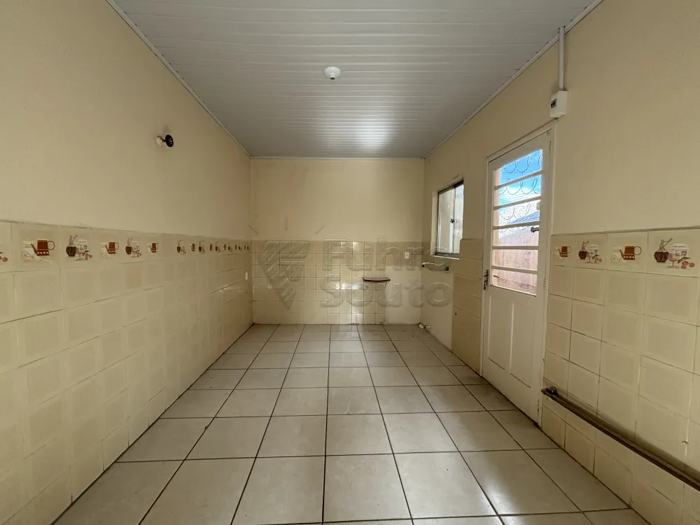 Comprar Apartamento / Fora de Condom&iacute;nio em Pelotas R$ 190.000,00 - Foto 4