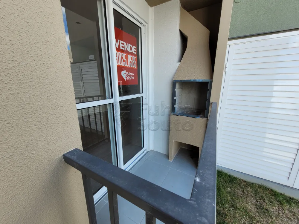 Comprar Apartamento / Padr&atilde;o em Pelotas R$ 245.000,00 - Foto 8