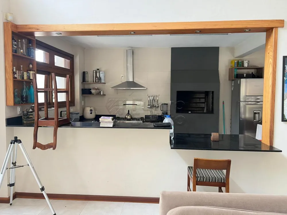 Comprar Casa / Padr&atilde;o em Pelotas R$ 950.000,00 - Foto 2