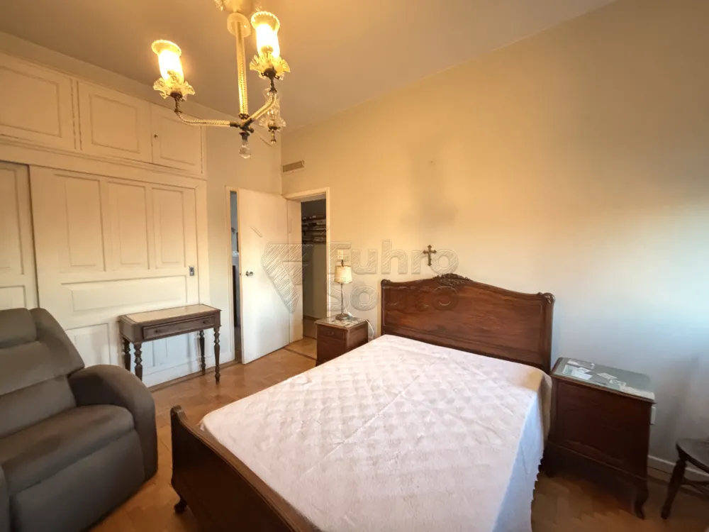 Comprar Apartamento / Padr&atilde;o em Pelotas R$ 800.000,00 - Foto 8