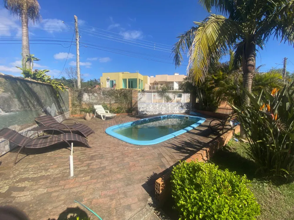 Comprar Casa / Padr&atilde;o em Pelotas R$ 820.000,00 - Foto 7