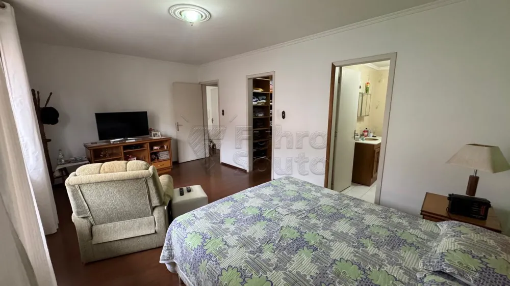Comprar Apartamento / Padr&atilde;o em Pelotas R$ 540.000,00 - Foto 7