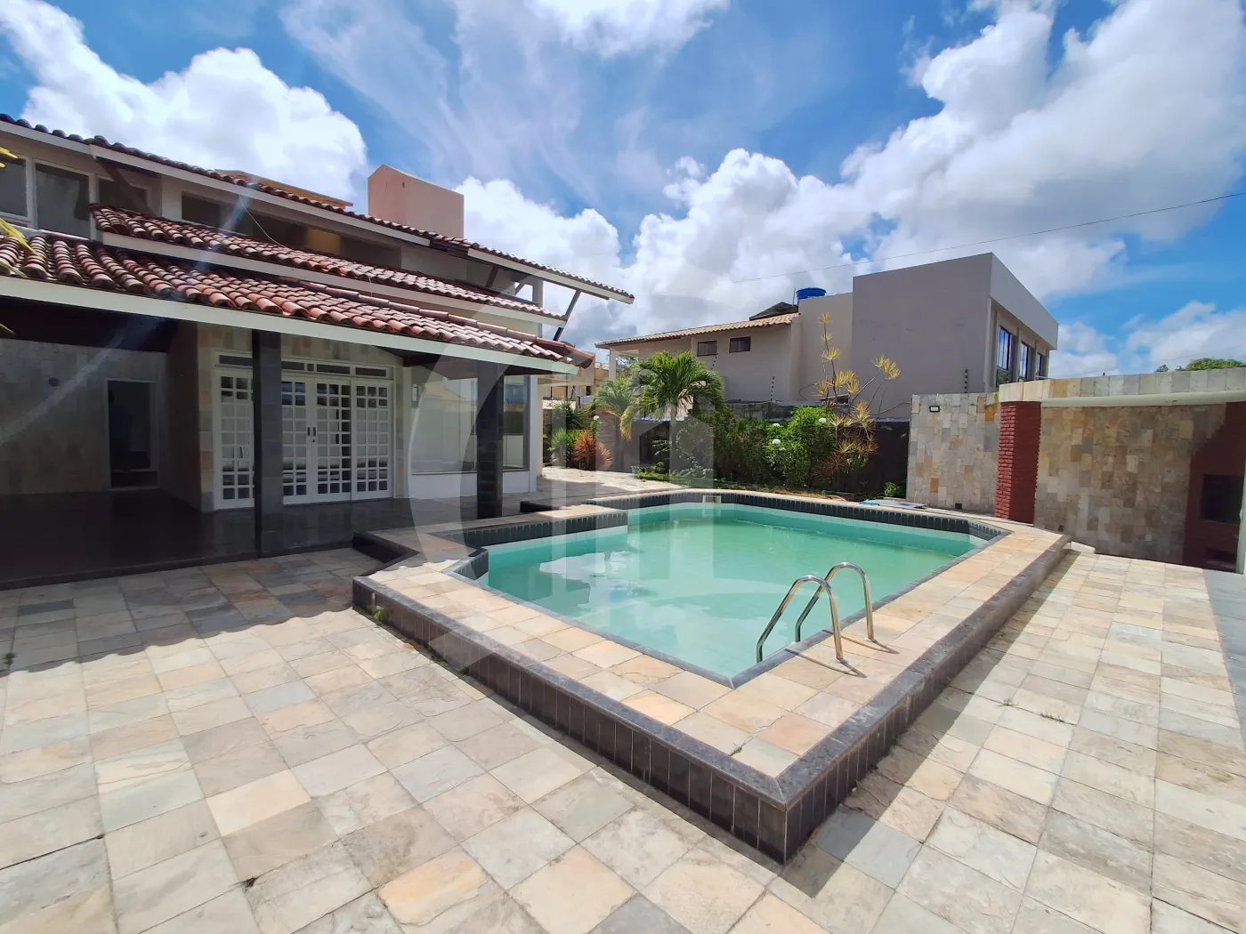 Comprar Casa / Padr&atilde;o em Aracaju R$ 1.000.000,00 - Foto 2