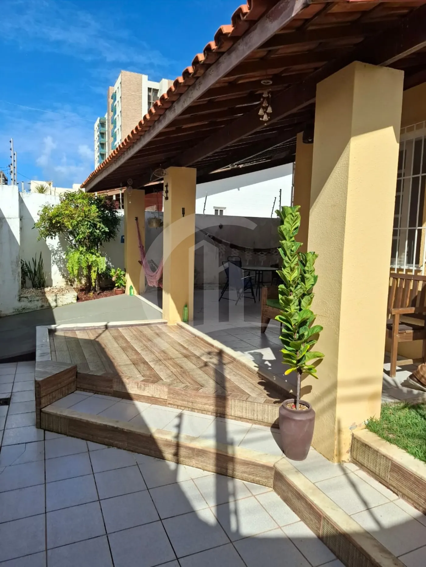 Comprar Casa / Padr&atilde;o em Aracaju R$ 570.000,00 - Foto 3