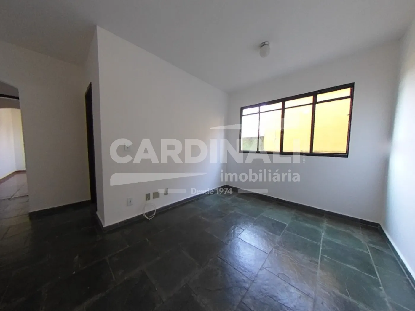 Alugar Apartamento / Padr&atilde;o em S&atilde;o Carlos R$ 1.112,00 - Foto 9
