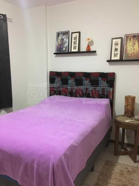 Apartamento / Padrão em Araraquara 