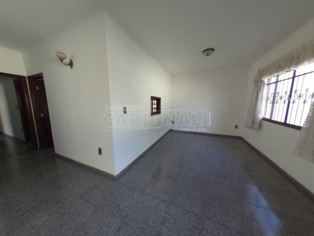 Casa / Padrão em Araraquara 