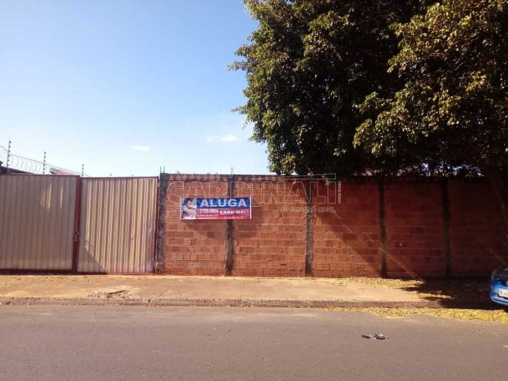 Terreno / Padrão em Araraquara Alugar por R$1.500,00
