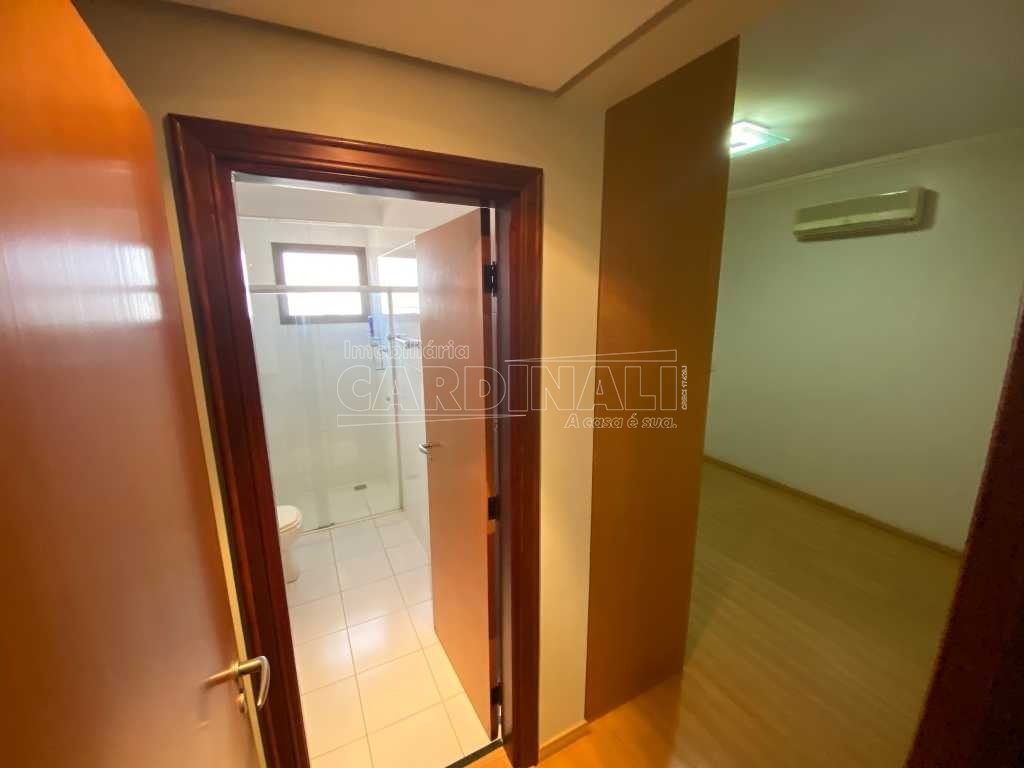 Apartamento / Padrão em Araraquara 