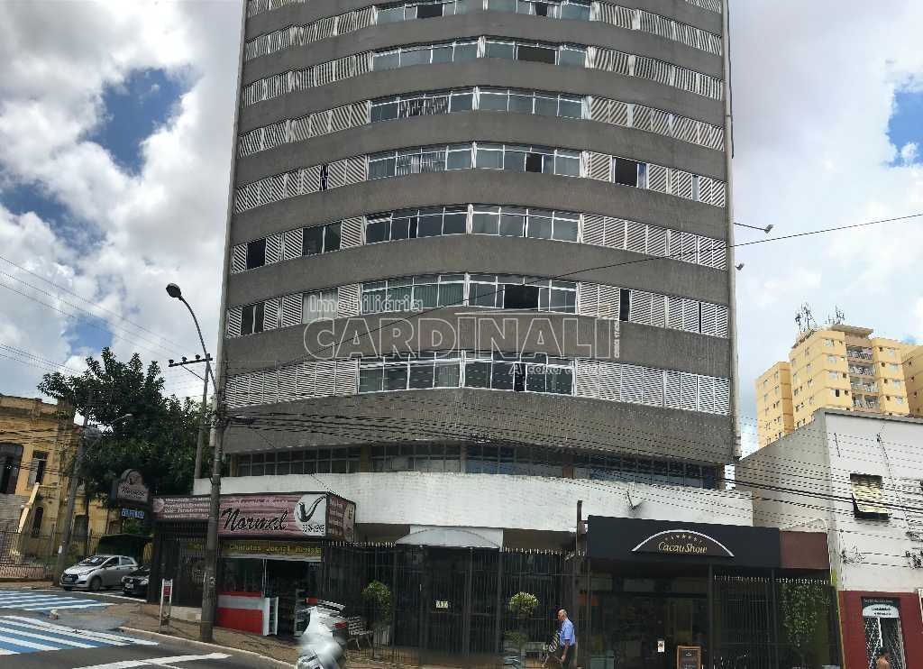 Apartamento / Padrão em São Carlos 