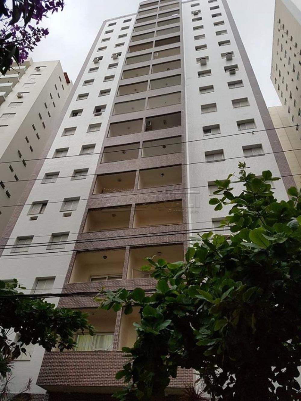Apartamento / Padrão em Guarujá , Comprar por R$479.000,00