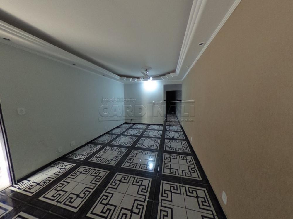 Alugar Casa / Padr&atilde;o em S&atilde;o Carlos R$ 1.389,90 - Foto 16