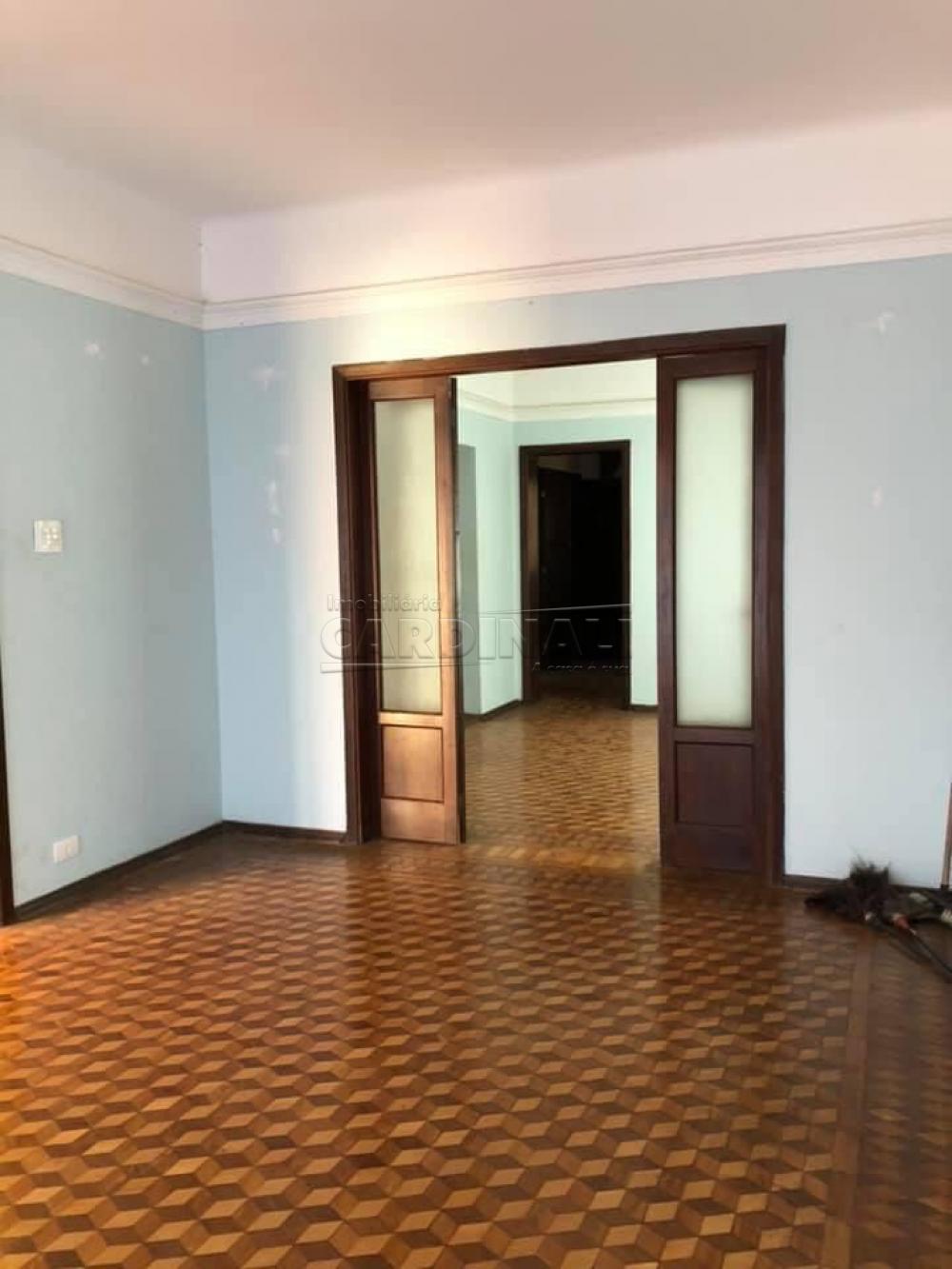 Casa / Padrão em São Carlos , Comprar por R$690.000,00