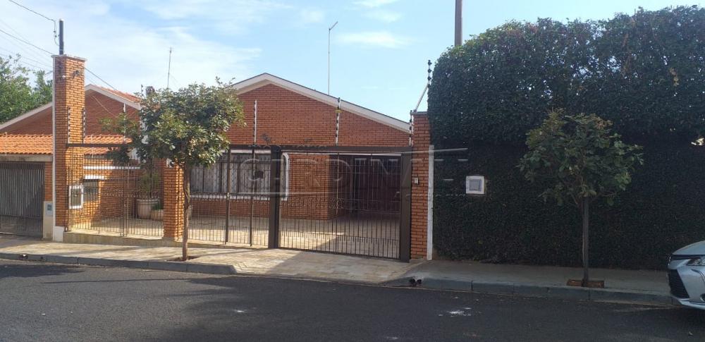 Casa / Padrão em Araraquara 