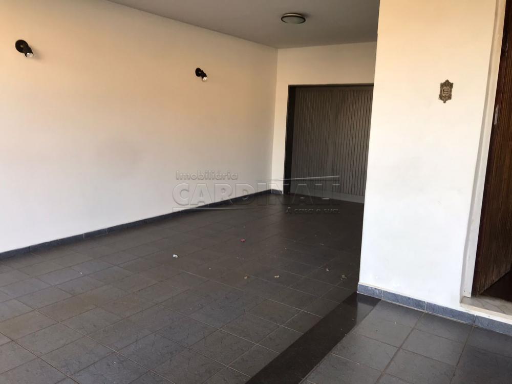 Casa / Padrão em São Carlos , Comprar por R$1.200.000,00