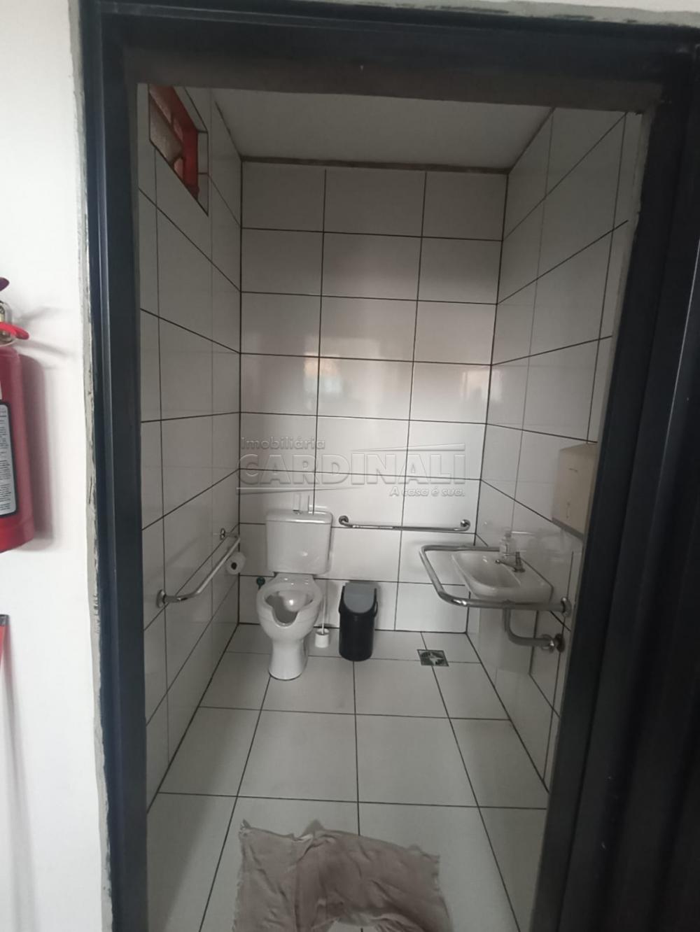 Comercial / Galpão em São Carlos , Comprar por R$700.000,00