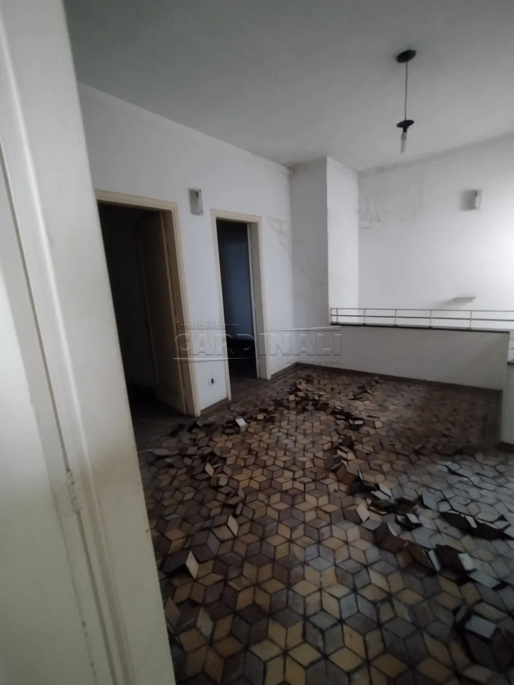 Comercial / Salão em São Carlos , Comprar por R$1.000.000,00