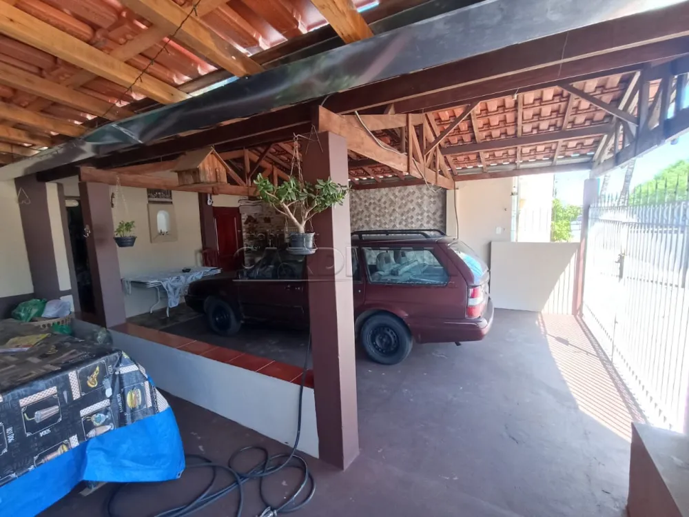 Casa / Padrão em São Carlos , Comprar por R$299.600,00