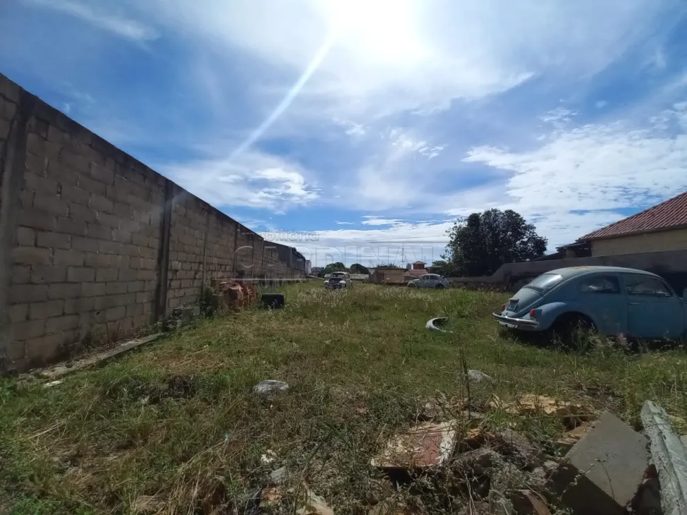 Terreno / Padrão em São Carlos , Comprar por R$585.000,00