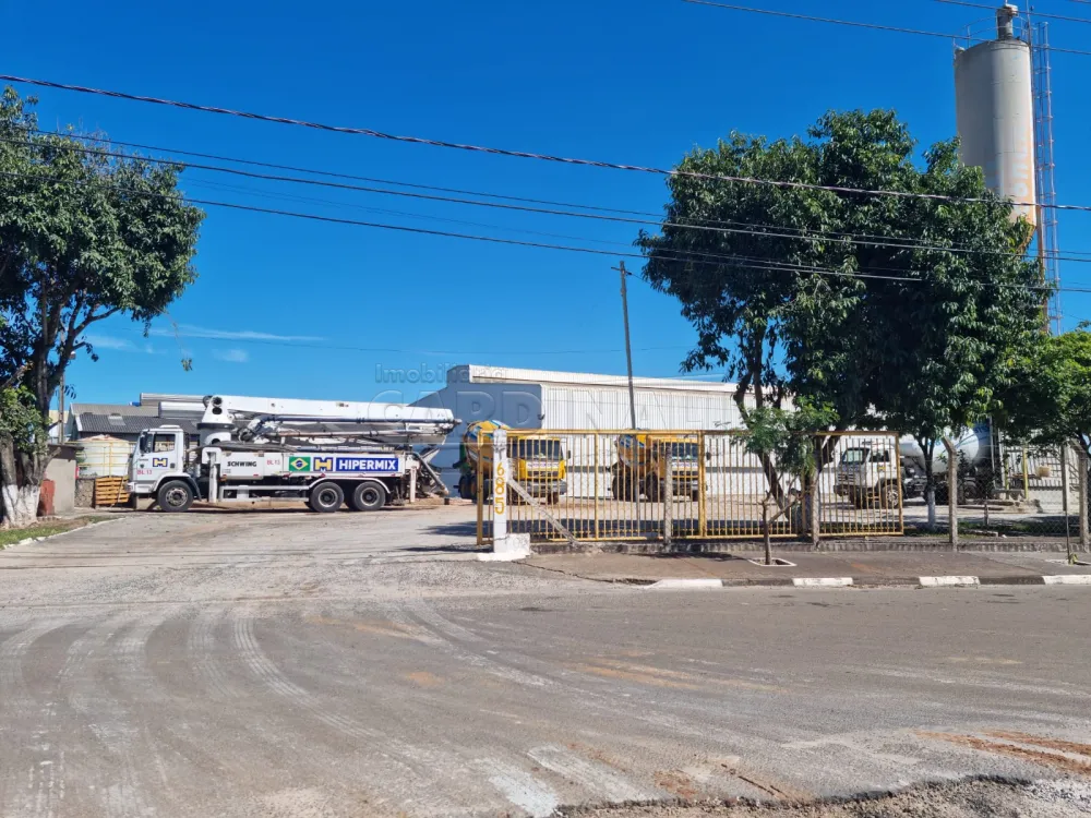 Comercial / Barracão em São Carlos , Comprar por R$1.800.000,00