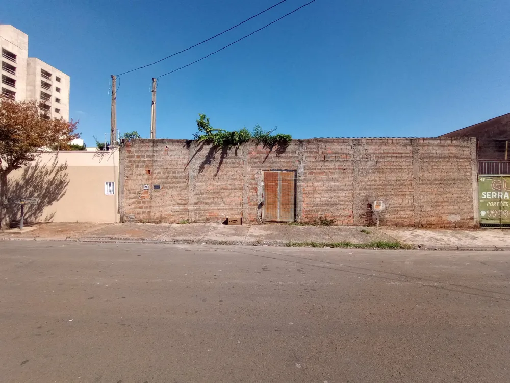 Terreno / Padrão em São Carlos , Comprar por R$300.000,00