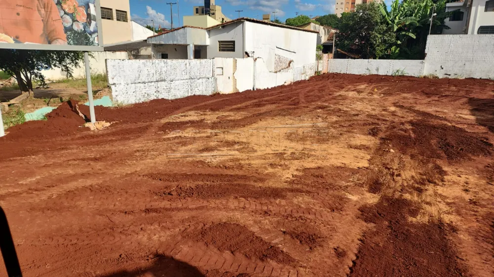Terreno / Padrão em São Carlos , Comprar por R$1.800.000,00
