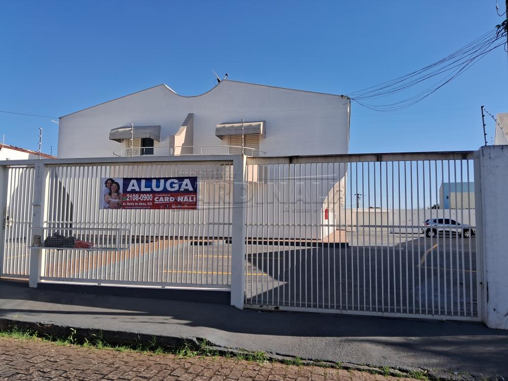 Alugar Apartamento / Kitchnet em Araraquara R$ 700,00 - Foto 1