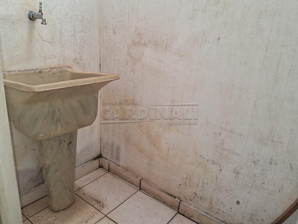 Alugar Apartamento / Kitchnet em Araraquara R$ 700,00 - Foto 5