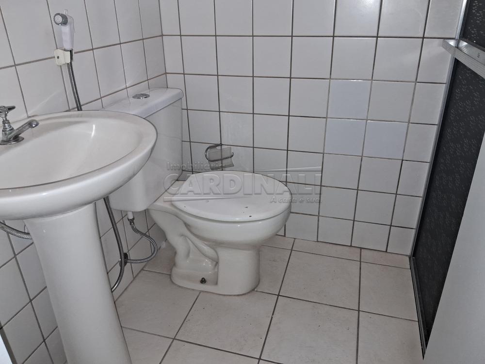 Alugar Apartamento / Kitchnet em Araraquara R$ 700,00 - Foto 6