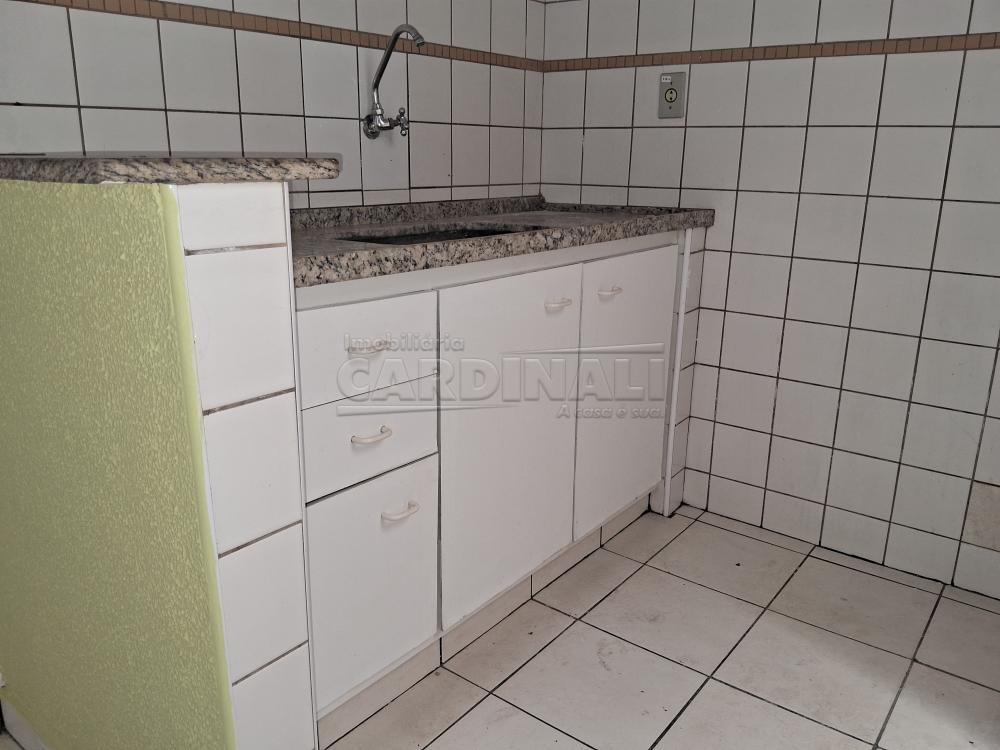 Alugar Apartamento / Kitchnet em Araraquara R$ 700,00 - Foto 7